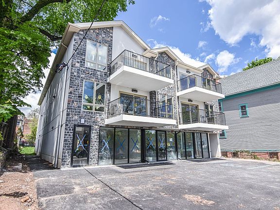 2nd image of 360 Van Duzer St #2D
