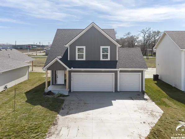 1012 2nd St, Perry, KS 66073