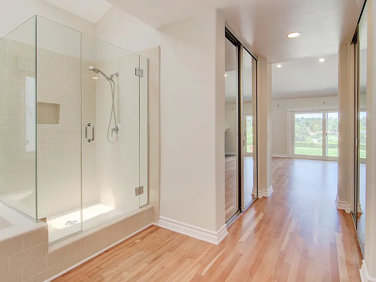 24261 Cascades Dr — Photo 24
