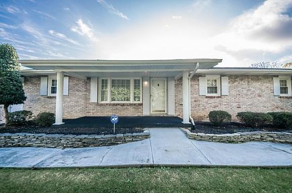 2nd image of 211 Meridale Dr