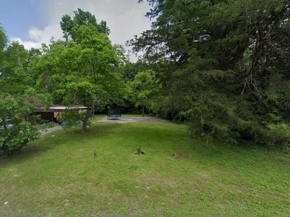 804 N 7th St, Conroe, TX 77301