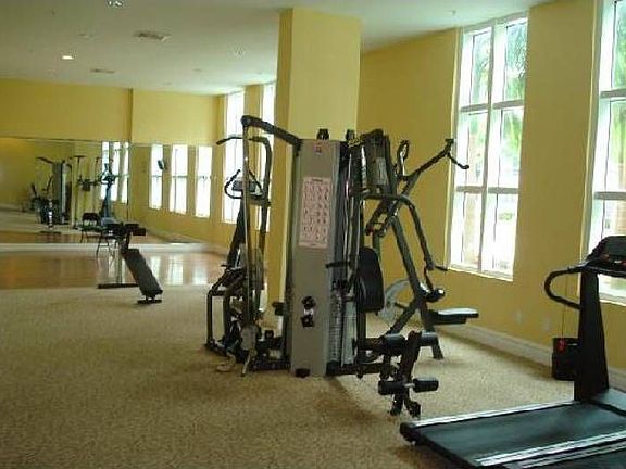 4th image of 17555 Collins Ave APT 608