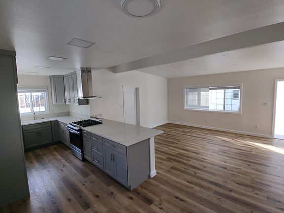 kitchen dining room