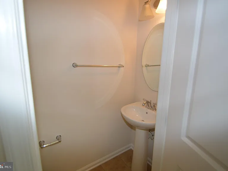 42618 Drazenovich Epoch Ter — Photo 28
