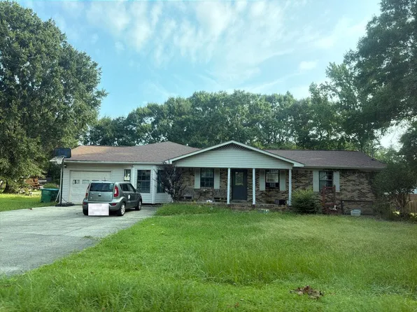 121 Chilton Cir, Jemison, AL 35085