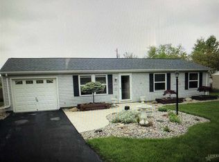 7012 Pumpkin Ln, Fort Wayne, IN 46835