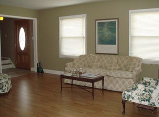 10 Chadwick Ave, Marlton, NJ 08053