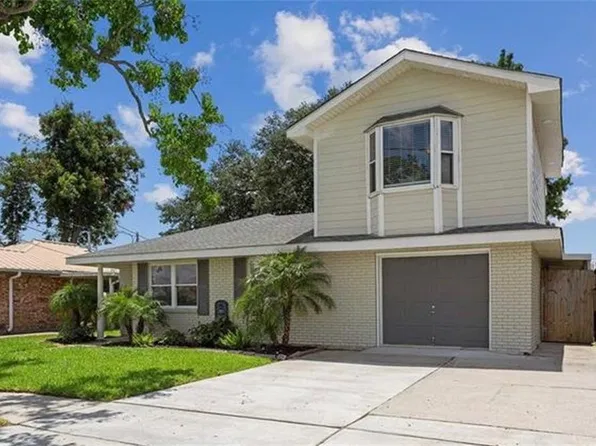 3313 Corinne Dr, Chalmette, LA 70043