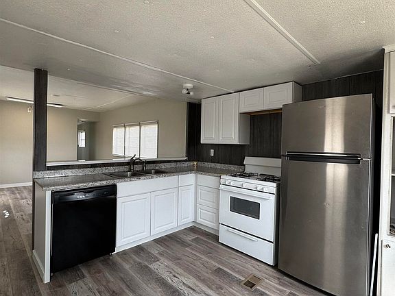 4th image of 600 S Hayes St Lot 25