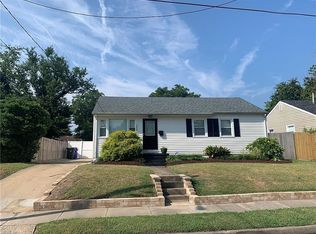 1537 Baychester Ave, Norfolk, VA 23503