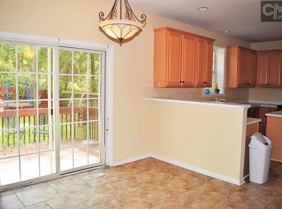 4th image of 21 Westland Pine Ct