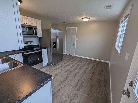 3rd image of 99 Terrace Park Blvd