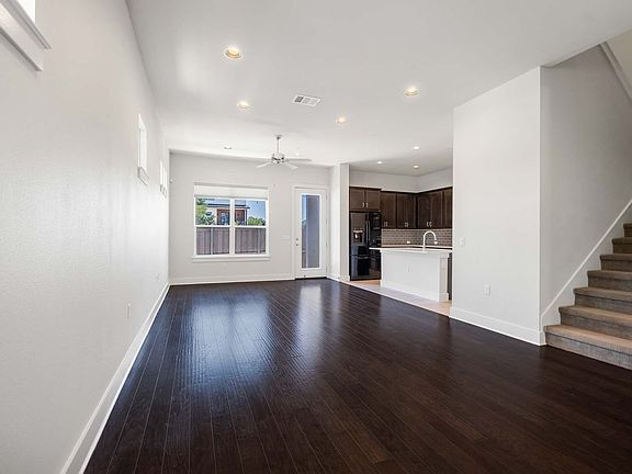 5th image of 3108 E 51st St #301