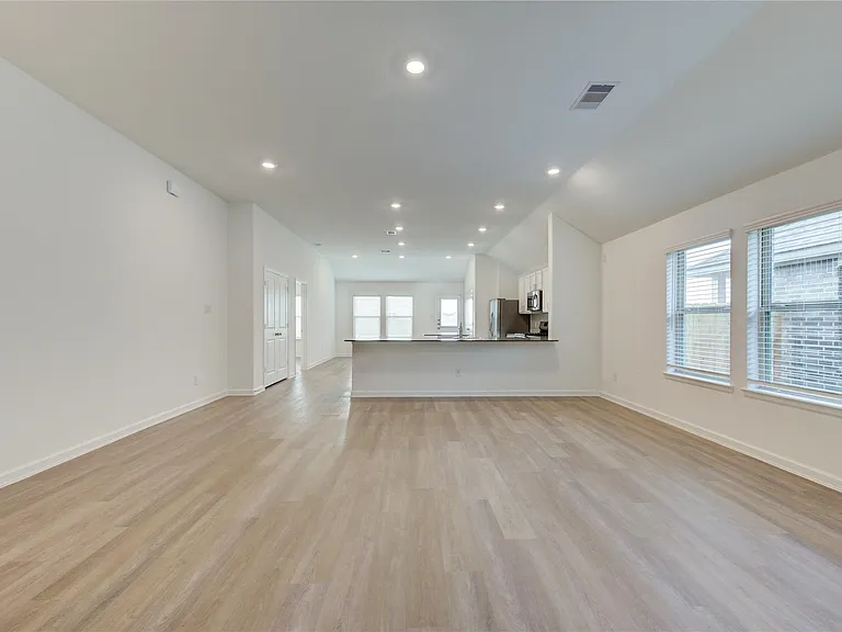5607 Rock Head Ranch Trl — Photo 13