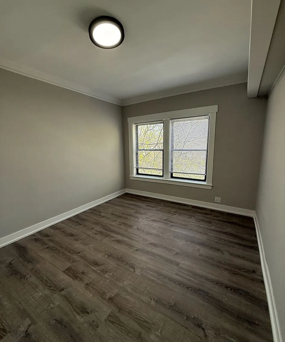 2 bed, $2,100 — Photo 3