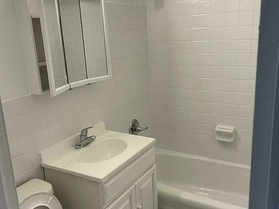 5th image of 34-12 111th St #10H