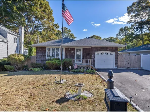 28 Mastic Boulevard, Mastic, NY 11950