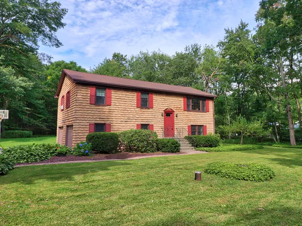 227 Turnbull Road, New Hartford, CT 06057