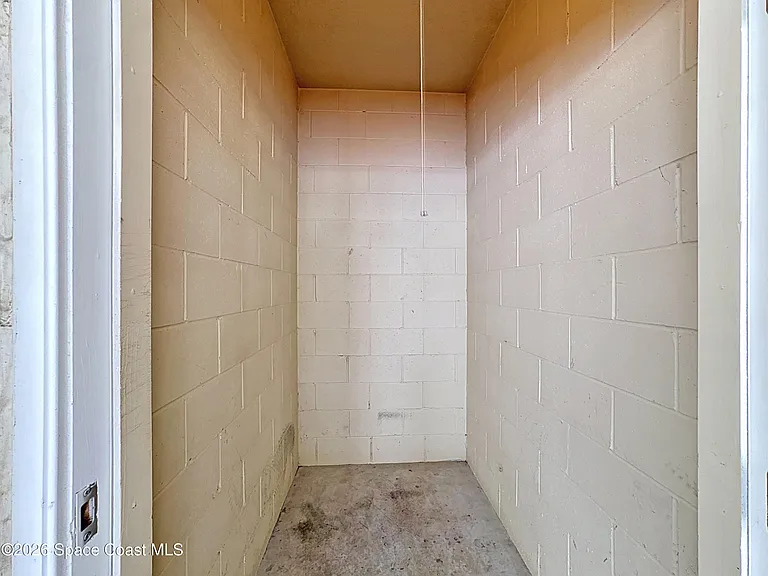 1626 Peregrine Cir #408 — Photo 32
