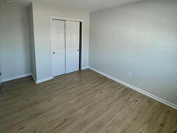 5th image of 68-72 W 25th St #404
