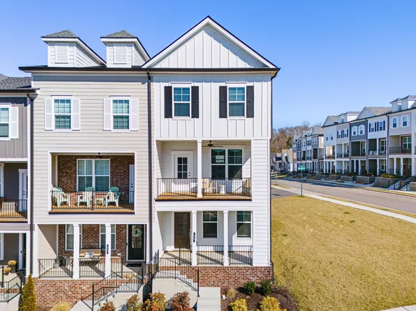 479 Portsdale Dr, Brentwood, TN 37027