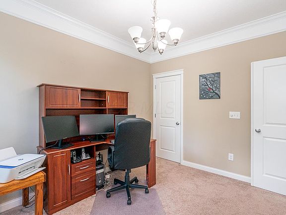 5th image of 7332 Winfield Dr