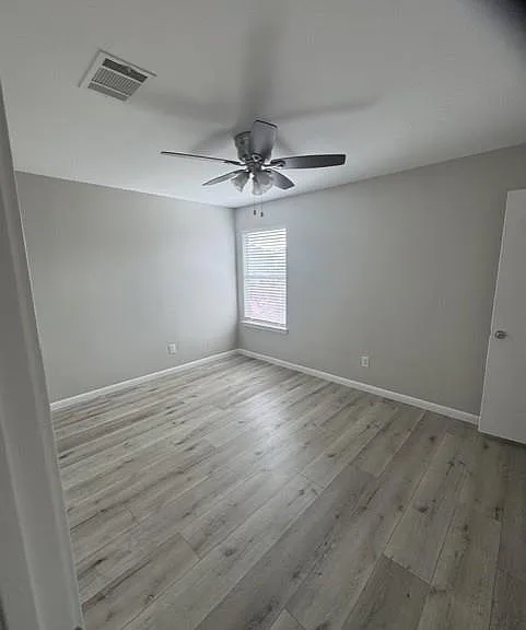 915 Churchill Farms Dr — Photo 5