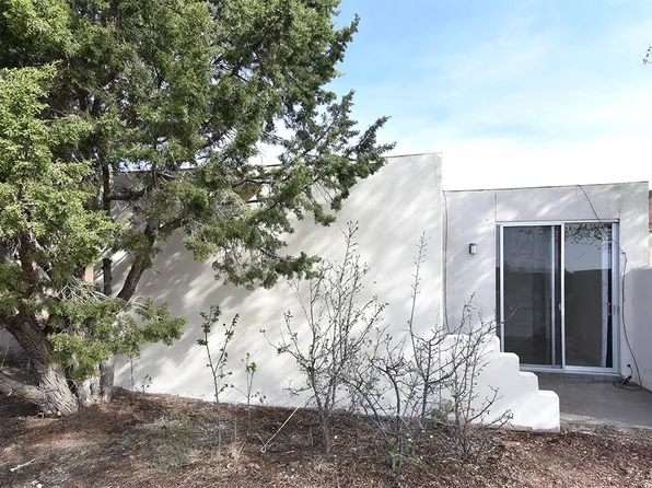 6495 Tahawash St, Cochiti Lake, NM 87083