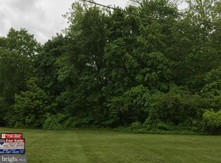 2 Manor Rd, Elkton, MD 21921