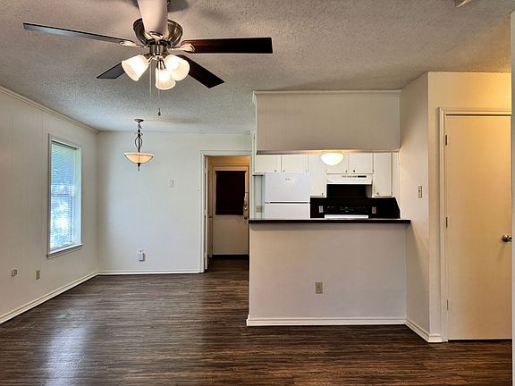 5th image of 3244 Stoneridge Dr
