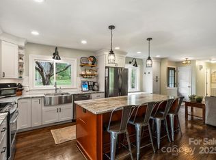 9025 Shields Dr, Huntersville, NC 28078