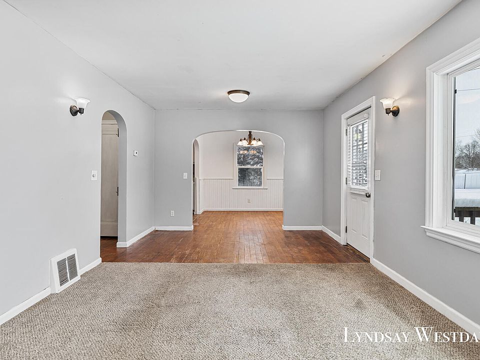 2059 W County Farm Rd, Sheridan, MI 48884 | Zillow