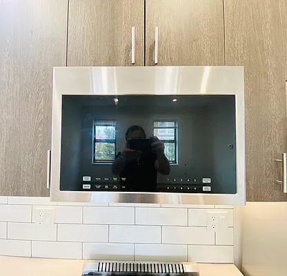 Rented by Mae Equities | media 6