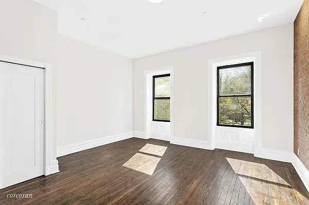 Rented by Corcoran | media 21