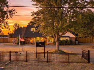2303 E Elm St, El Reno, OK 73036