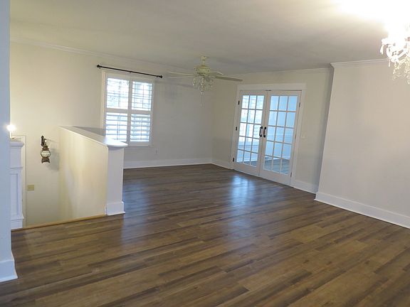 3rd image of 6006 Clifton Dr