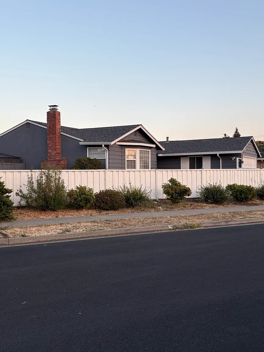 25882 Madeline Ln photo 1