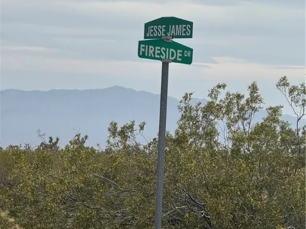 242-14-023 Fireside Dr, Yucca, AZ 86438