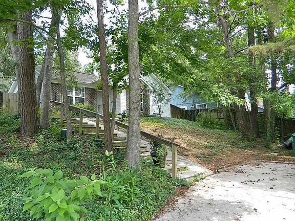 3rd image of 4106 Cottage Wood Trl