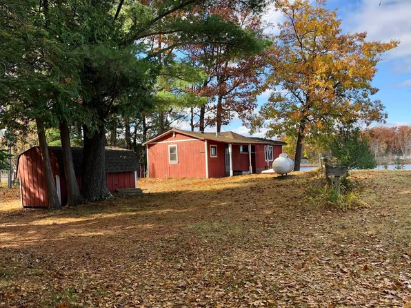 449 Malpass Ln, Gladwin, MI 48624