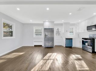 40 Emery St, Hempstead, NY 11550