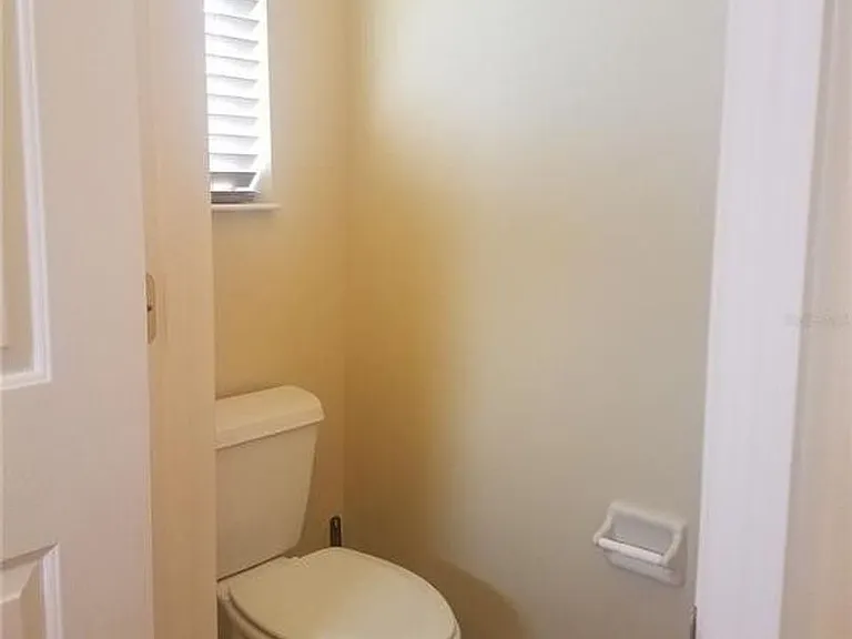 3033 Plymouth Rock Cir — Photo 11