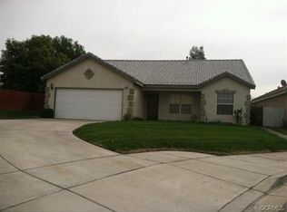 27692 Powell Dr, Highland, CA 92346