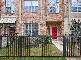 708 E 1st St, Fort Worth, TX 76102