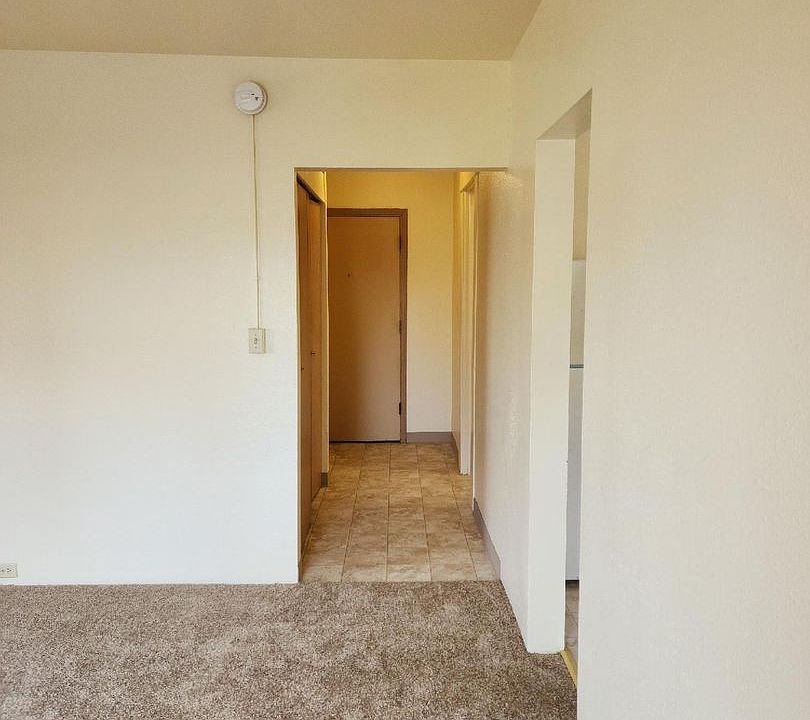 Florence Apartments 414422 Ave S WA Zillow