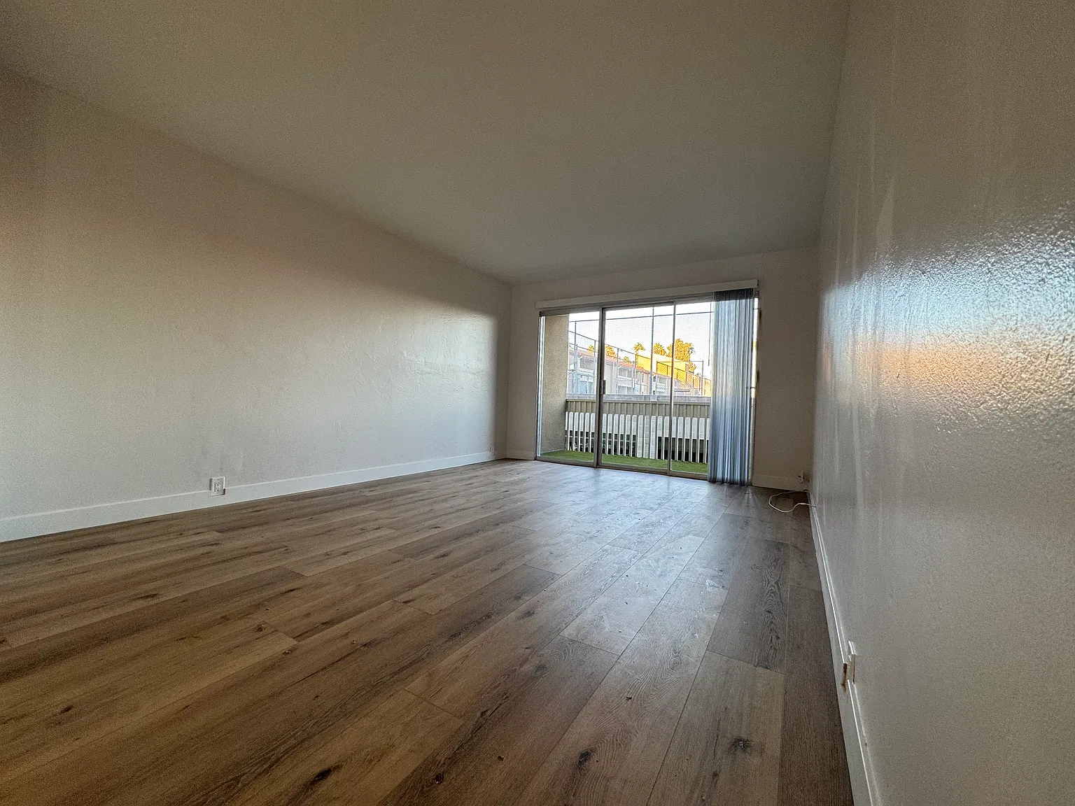 1 bed, 653 sqft, $2,900 — Photo 2