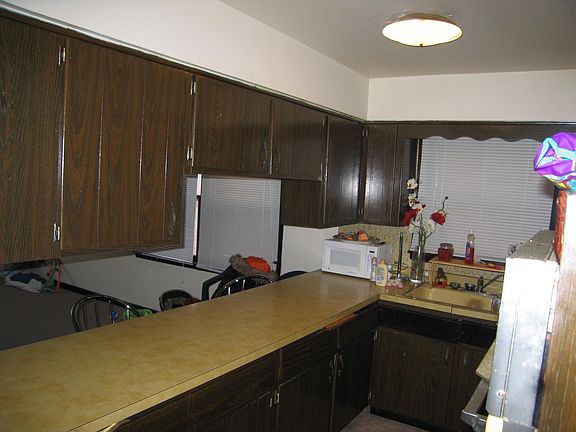 2nd image of 1650 Patricia Pl APT 3W