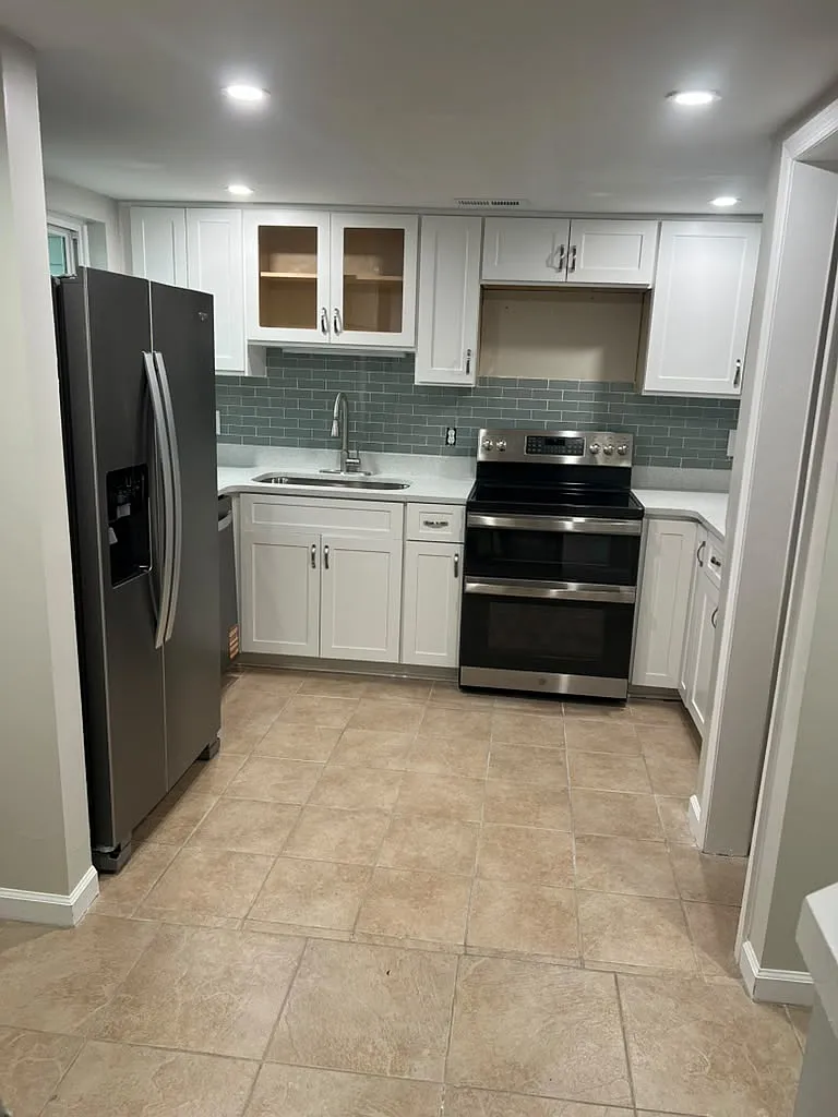 2 bed, 1.5 bath, 1200 sqft, $1,550 — Photo 4
