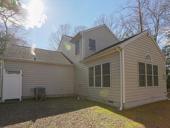 5th image of 23328 Boat Dock Dr E