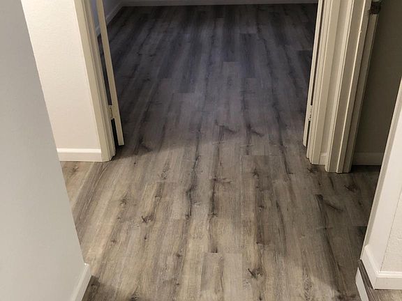 3rd image of 7824 Skander Way